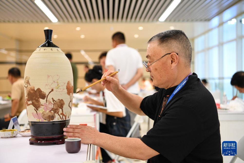 苹果手机怎么下载玛丽水果机?